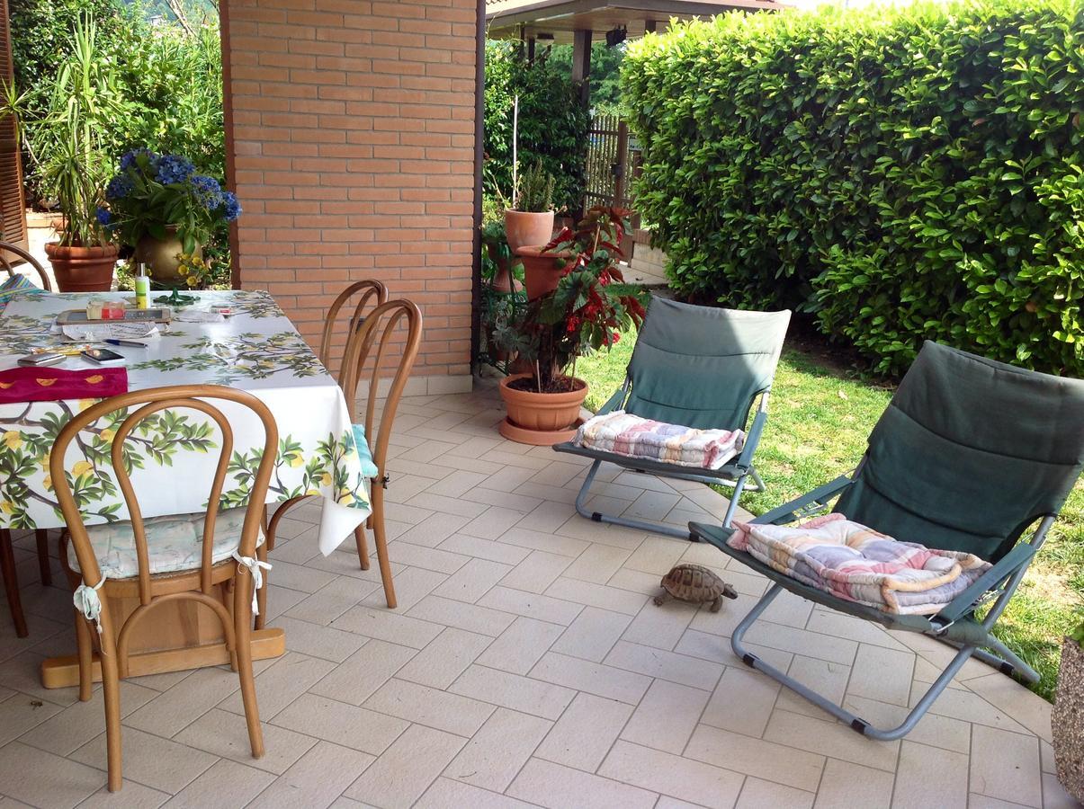 La Folaga Bed & Breakfast Gavirate Eksteriør bilde