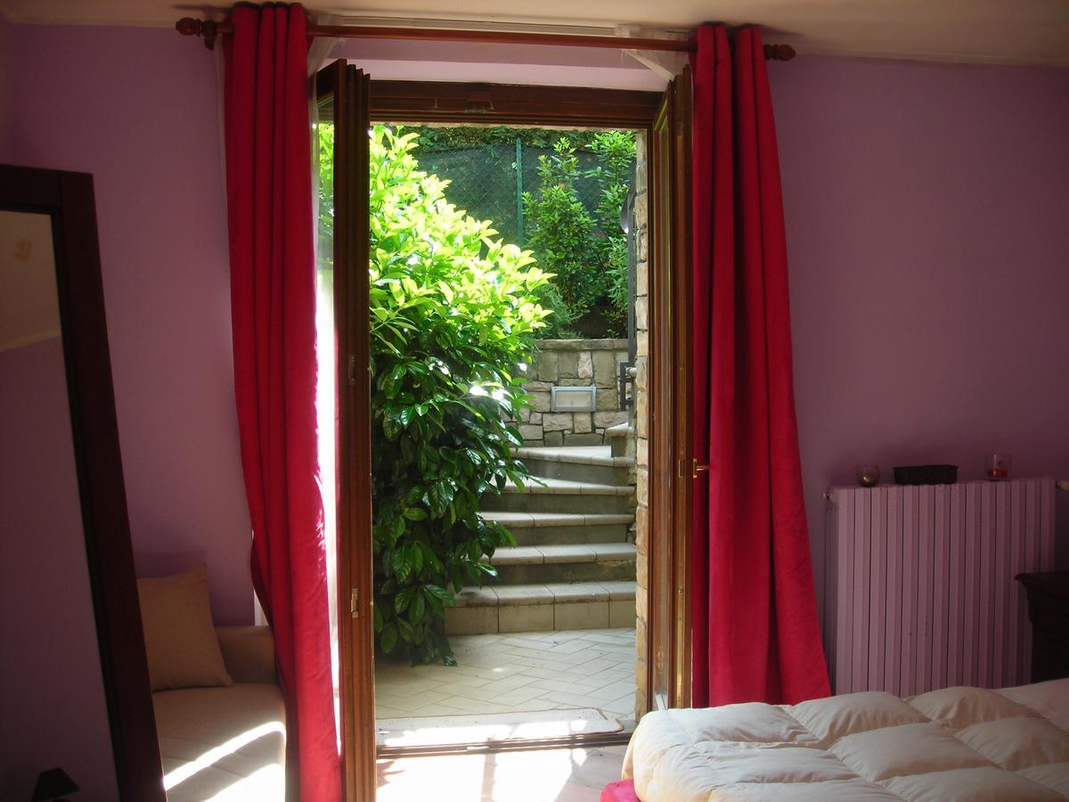 La Folaga Bed & Breakfast Gavirate Eksteriør bilde